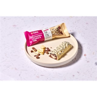 Creamy Core Protein Bars 12 x 45g - Chocolate Cookie & Milk - Short DatedAlternative Image2