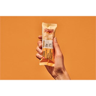 Premium White Chocolate Peanut Protein Bar Pack 12 x 45gAlternative Image2